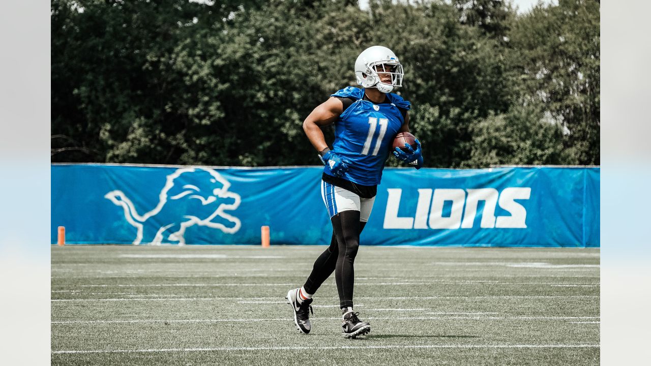 Detroit Lions players ding organization for nutrition, weight room - Axios  Detroit