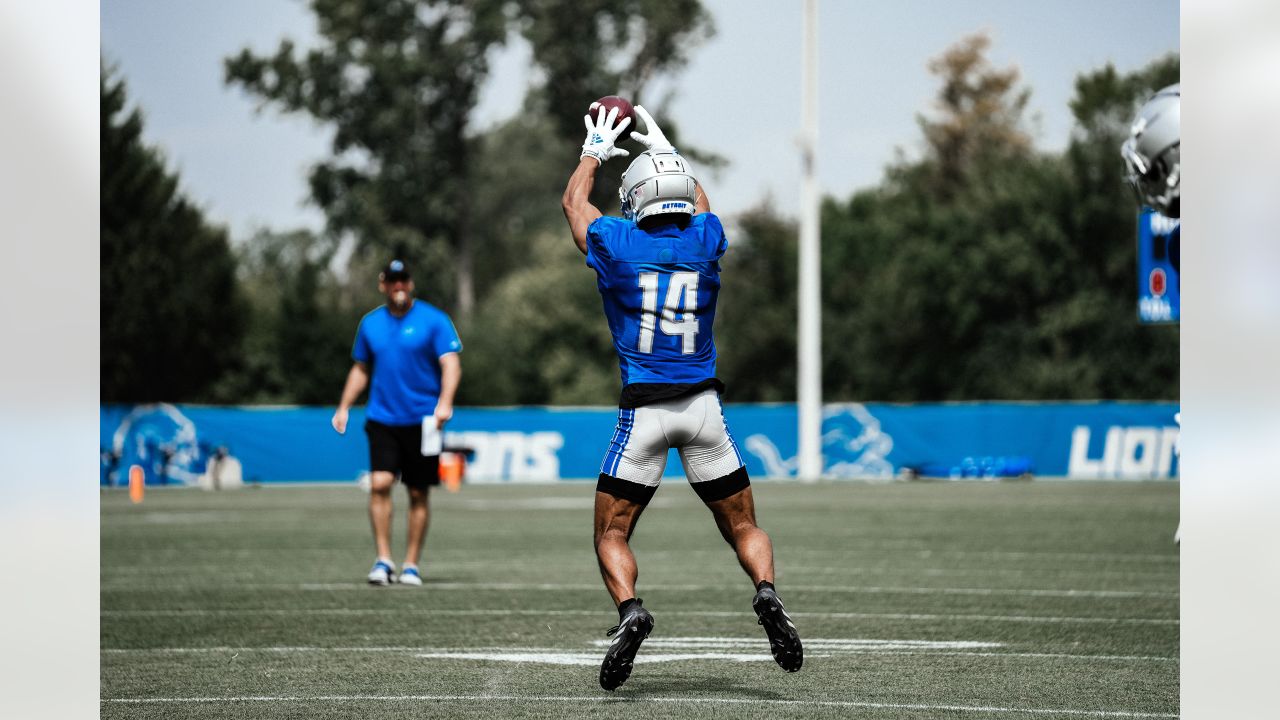 They're back! Lions open training camp PHOTO GALLERY – The Oakland