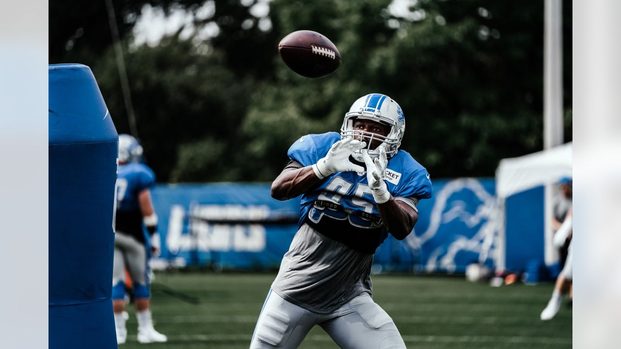 The Detroit #Lions have officially started to cut down to the 53-man  roster. #OnePride