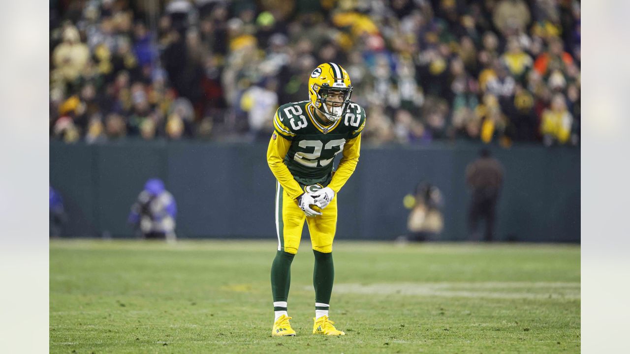 Packers re-sign Nixon, Davis