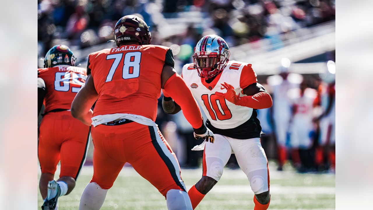 August 26, 2022: Carolina Panthers defensive tackle Marquan McCall (78)  gets by Buffalo Bills