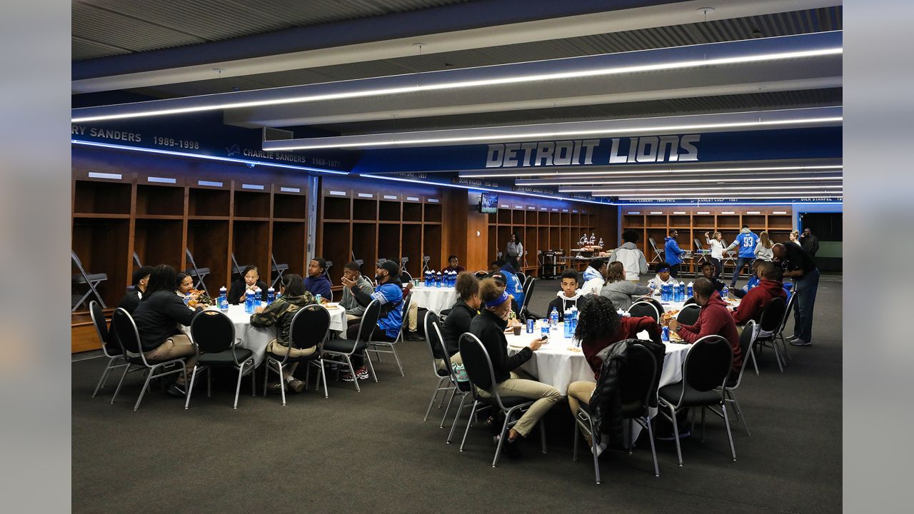 Detroit Lions host 2019 DPS pizza party at Ford Field