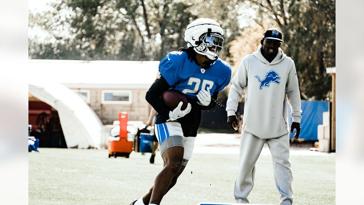 THE DAILY DRIVE: Jahmyr Gibbs looks like home-run threat for Detroit Lions'  new-look running game