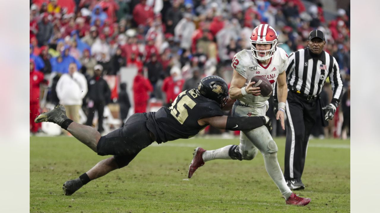 2021 NFL draft: Detroit Lions pull off trade for USC WR Amon-Ra St. Brown,  Purdue LB Derrick Barnes with back-to-back picks 