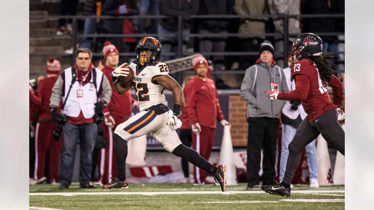 Rushing kings: Oregon State's Jermar Jefferson leads a new wave of talented  Pac-12 running backs