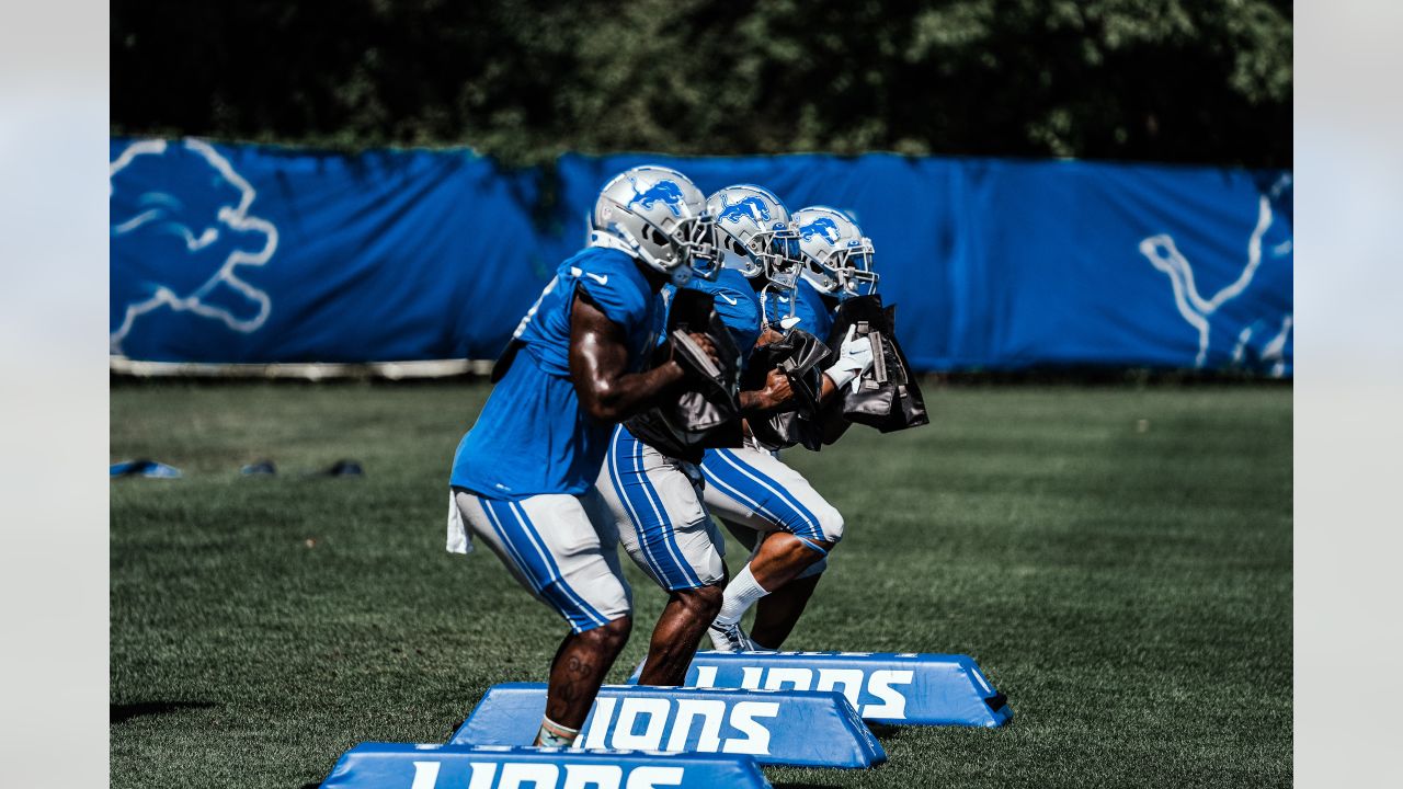 Youth Detroit Lions Aidan Hutchinson Blue Mainliner Player Name