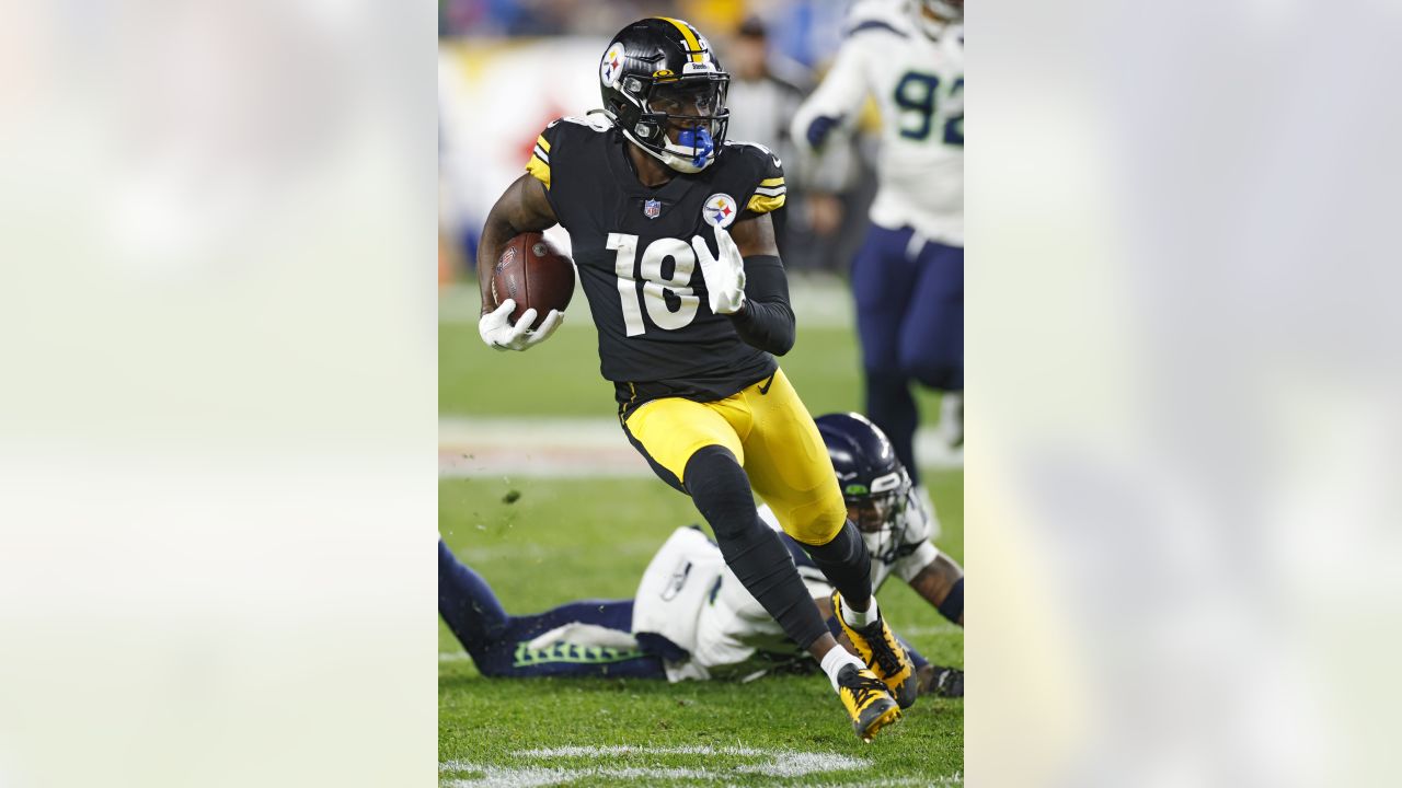 Steelers look to stay hot hosting Lions Sunday