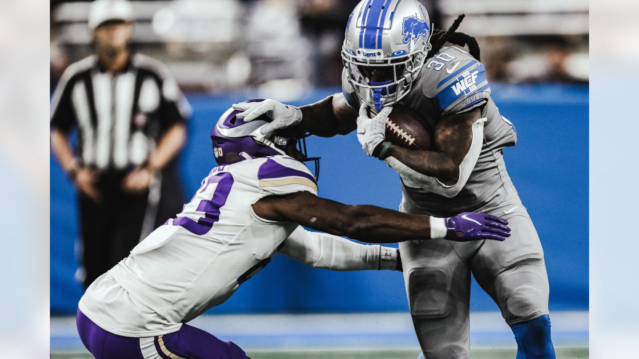 Detroit Lions swimming against current with approach at running back