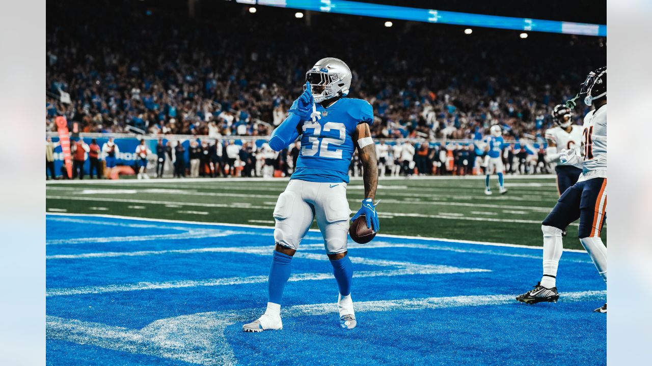 DETROIT, MI - DECEMBER 04: Detroit Lions Running Back (32) D'Andre Swift in  action during the game between Jacksonville Jaguars and Detroit Lions on  December 4, 2022 in Detroit, MI (Photo by