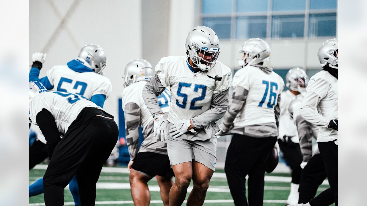 Penei Sewell, Taylor Decker activated from reserve/COVID-19 list