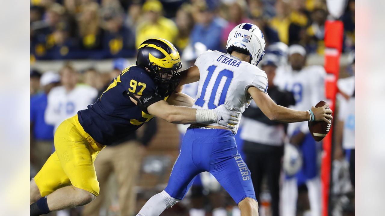 Michigan football's Aidan Hutchinson and a relentless pursuit of greatness