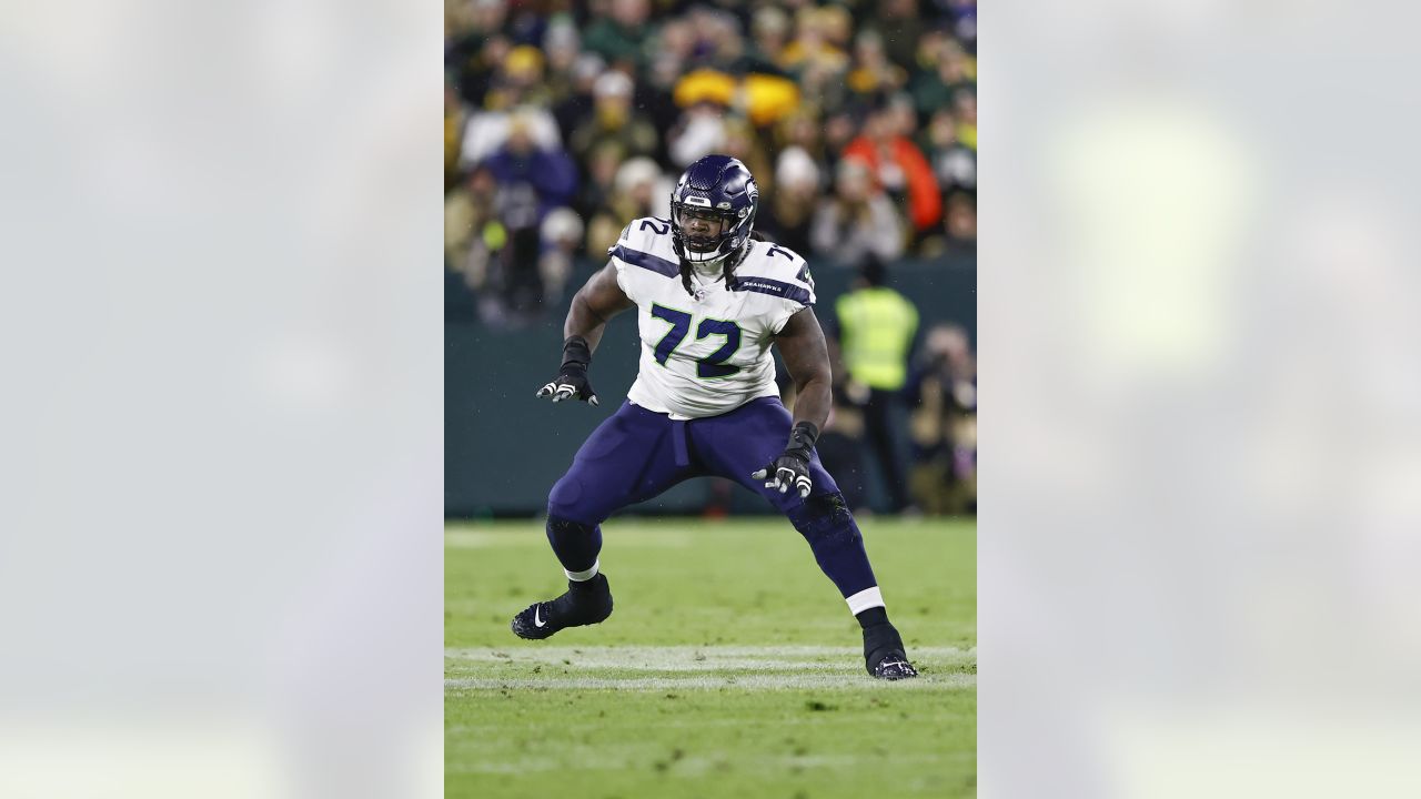 Seahawks Injuries: RT Shell is back, DE Dunlap a game-time