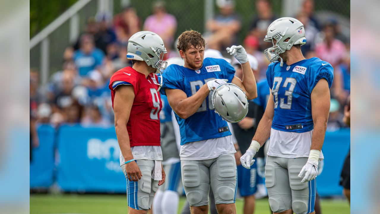 Detroit Lions' T.J. Hockenson, Broncos' Noah Fant renew Iowa rivalry