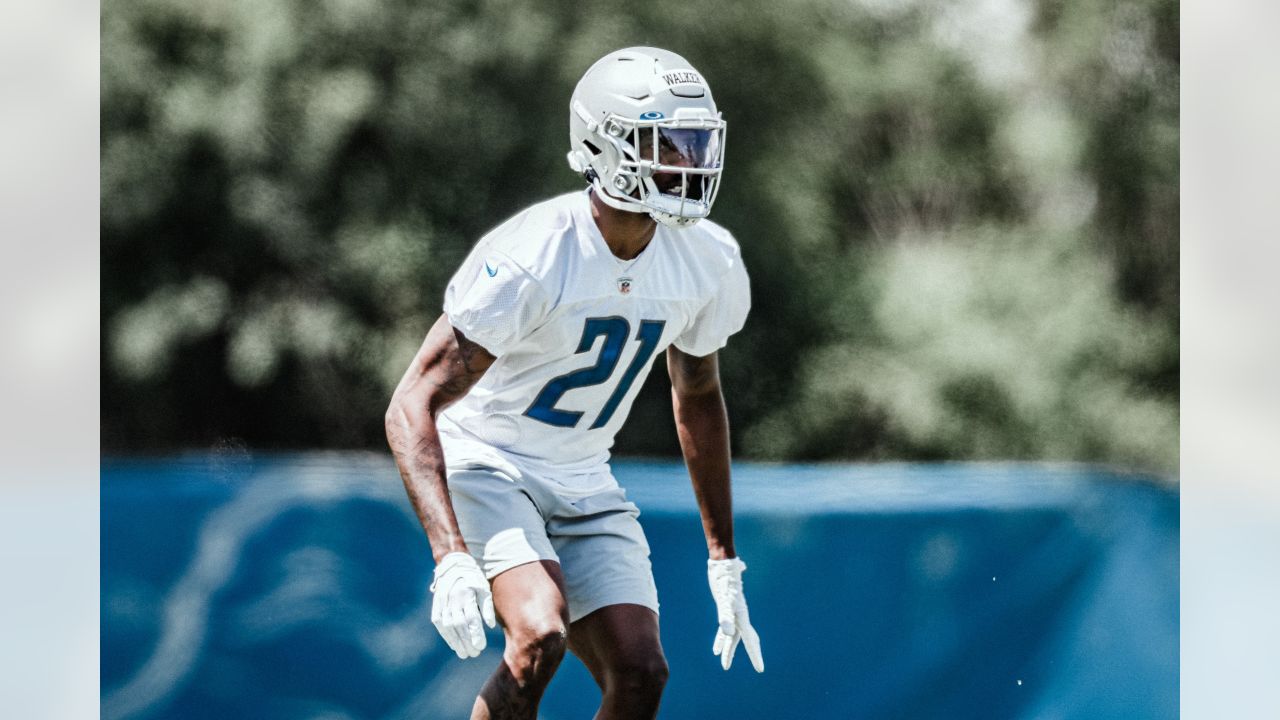 Lions' Amon-Ra St. Brown still keeps notebook of 16 WRs drafted