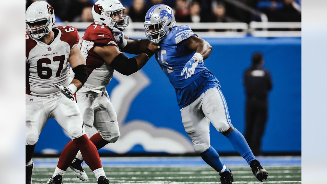 Detroit Lions stay in trenches, take DTs Onwuzurike, McNeill