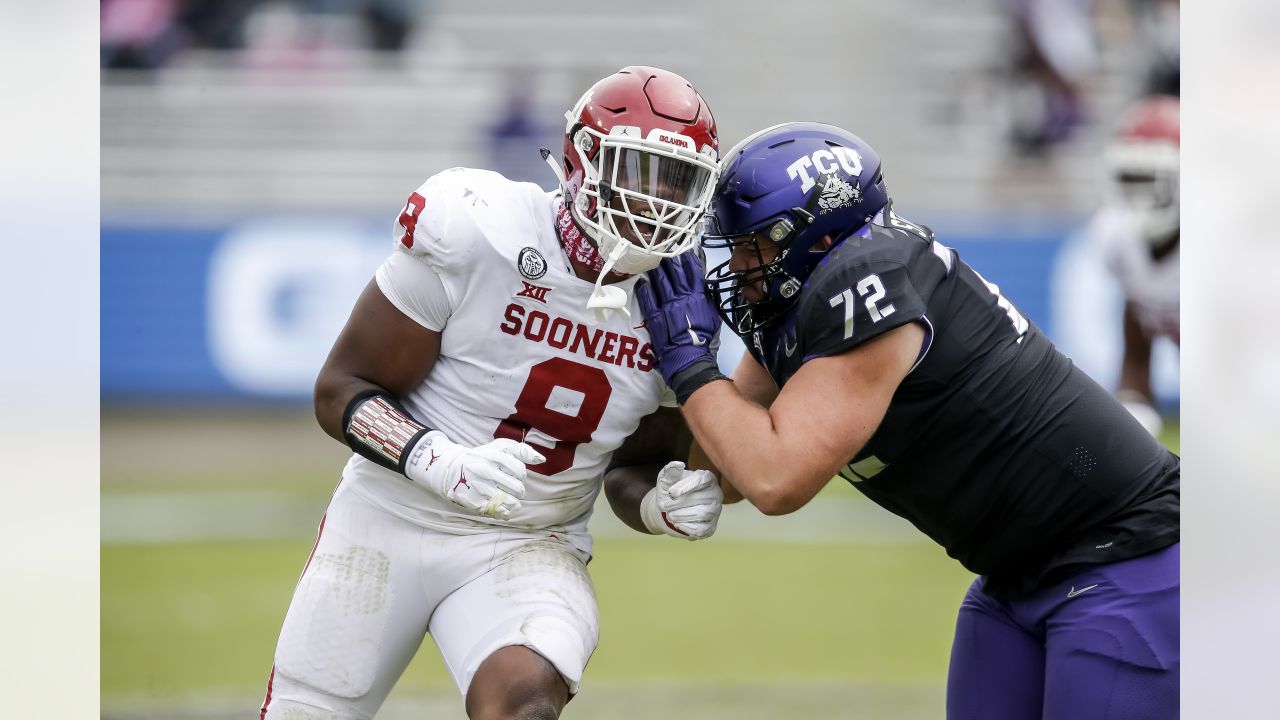 OU DL Perrion Winfrey declares for the draft. : r/CFB