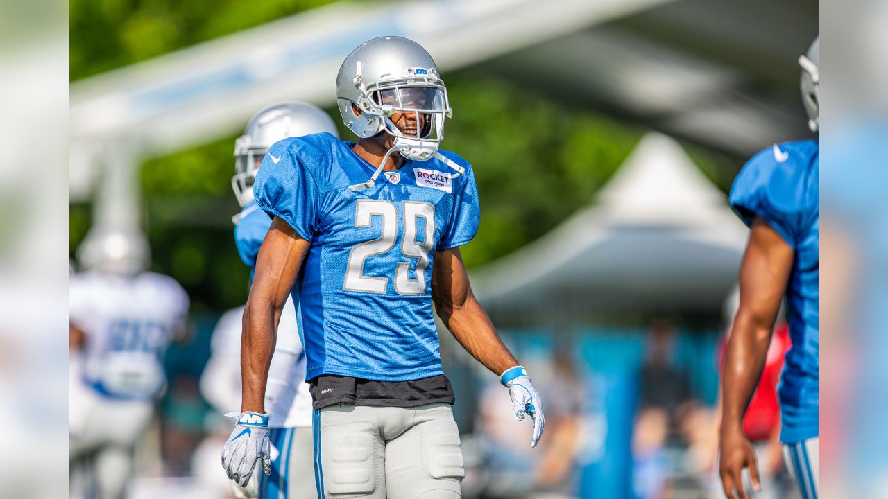 Teez Tabor takes first-team reps at cornerback, picks off Matthew Stafford  - Pride Of Detroit