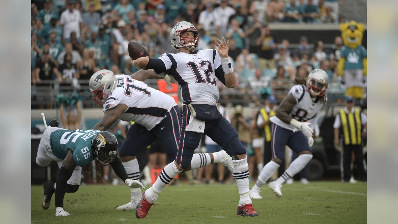 Brady, Gronk open season with 27-20 win over Texans