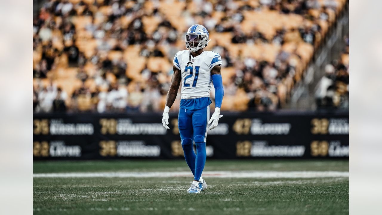 Detroit Lions rookie LB Derrick Barnes stands out in preseason loss to  Pittsburgh Steelers