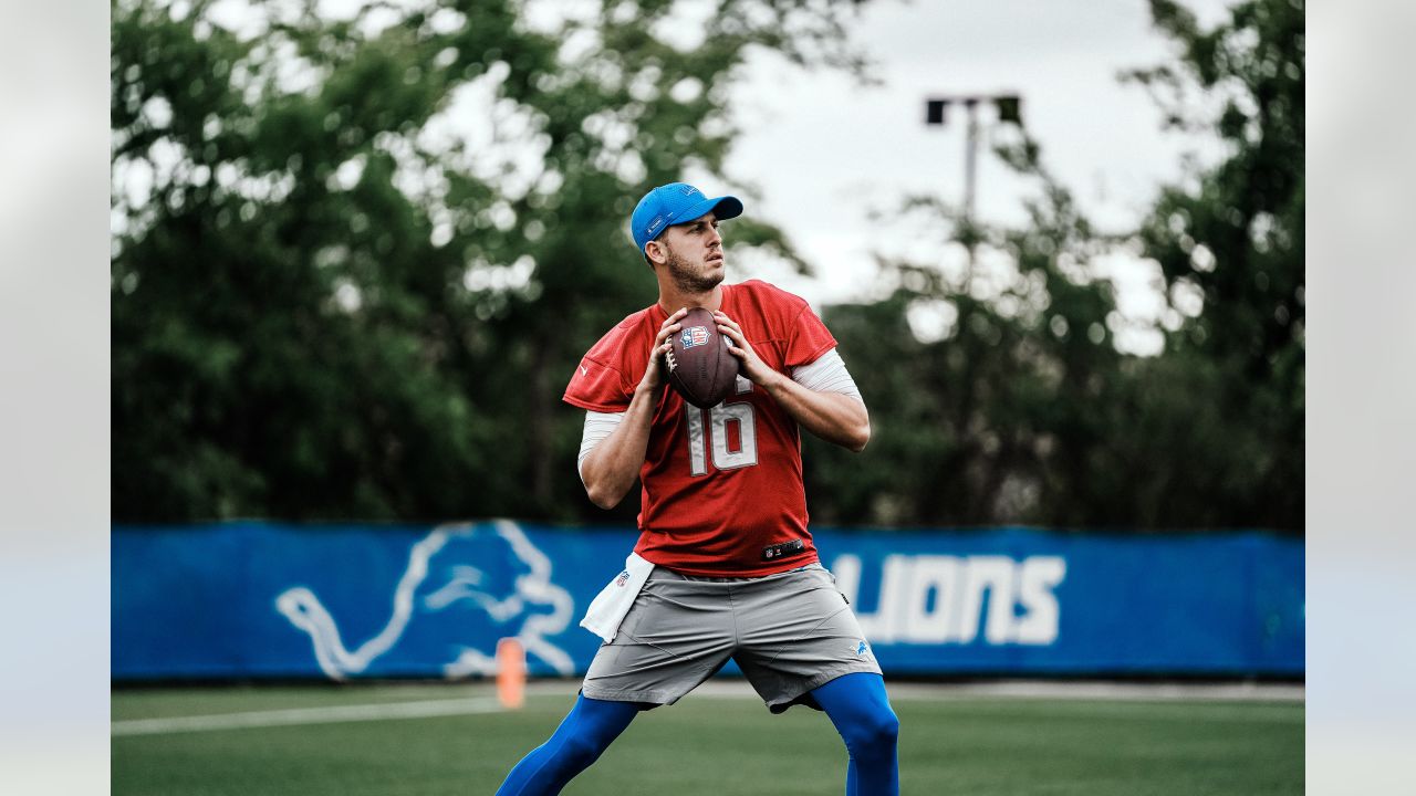 Lions quarterback Jared Goff praises fans for dominating Lambeau Field