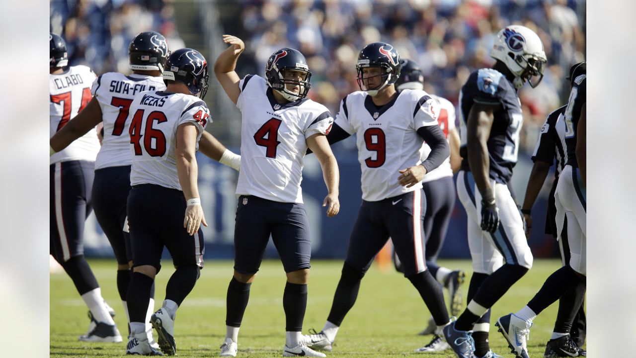 Randy Bullock: Tennessee Titans kicker in photos