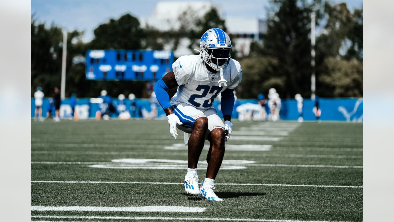 Detroit Lions linebacker Jack Campbell watches a play develop during the  second half of an NFL football game against the Kansas City Chiefs,  Thursday, Sept. 7, 2023 in Kansas City, Mo. (AP