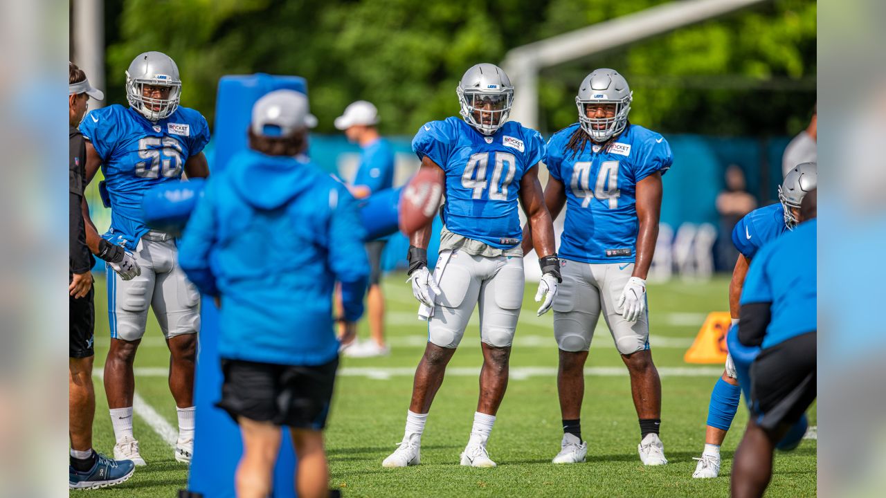 How would you grade Lions LB Jarrad Davis' rookie season so far