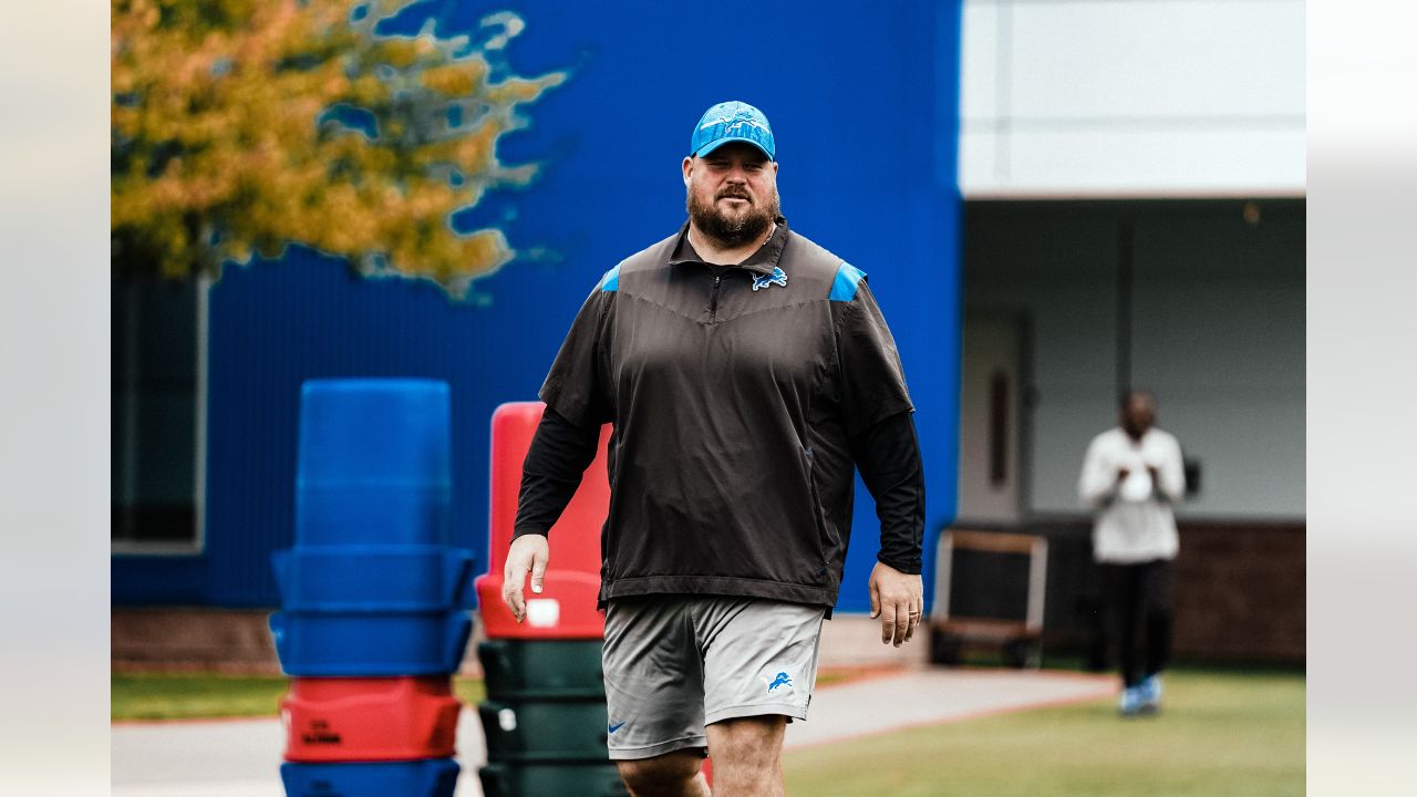 Several Detroit Lions coaches to stay away from team facility