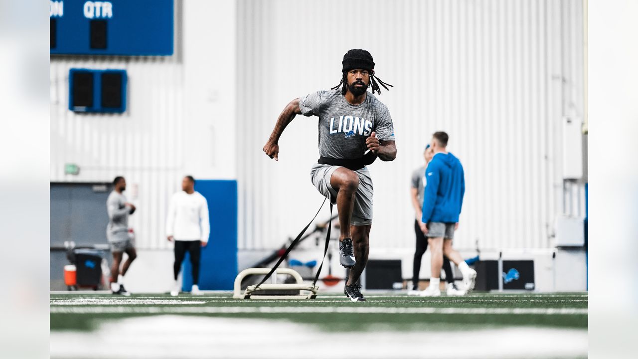 Lions DT Alim McNeill cut 13% body fat to improve as pass rusher