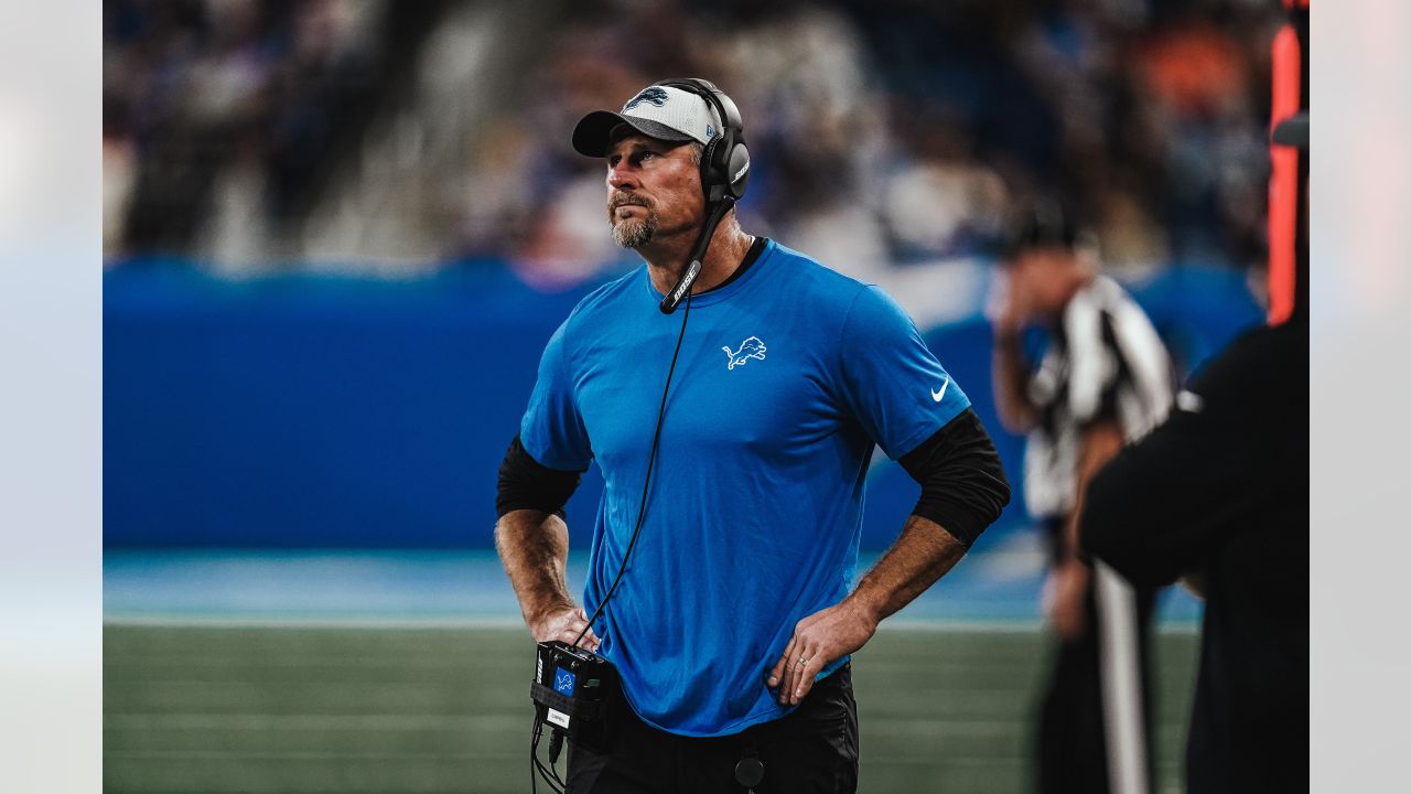 DETROIT, MI - OCTOBER 17: Detroit Lions head coach Dan Campbell