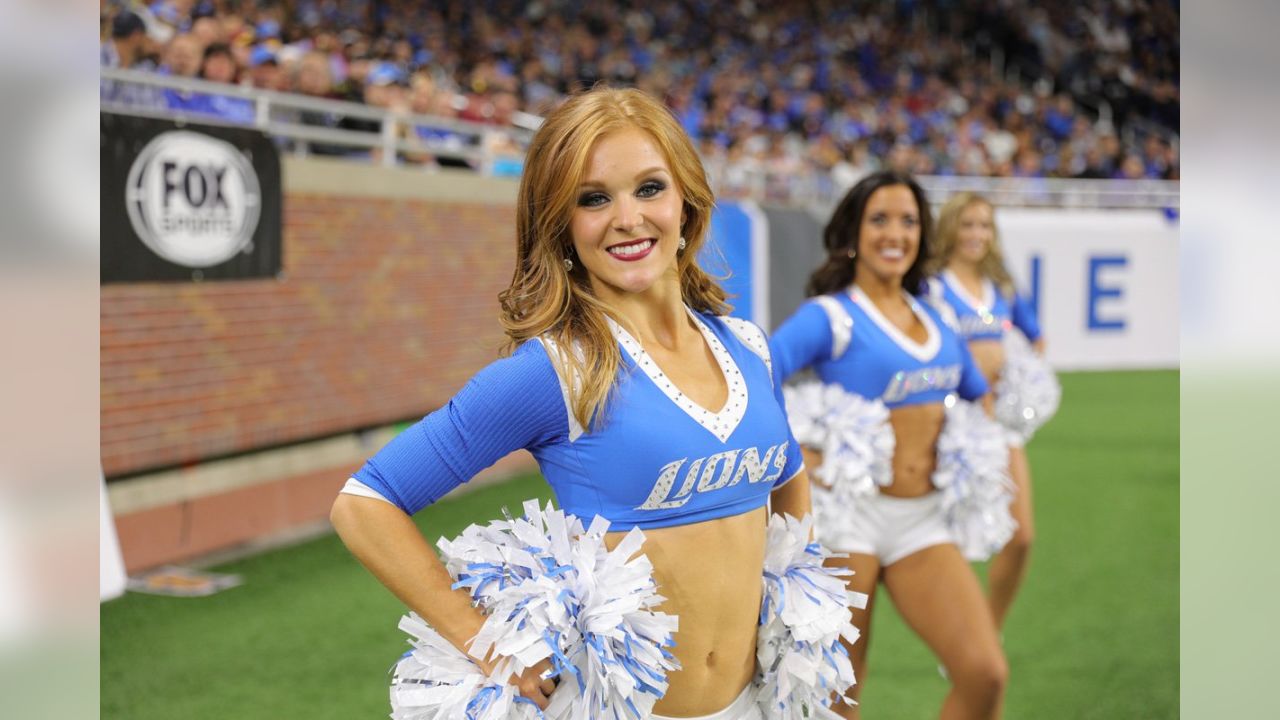 DLC-Sarah  Nfl cheerleaders, Cheerleading, Detroit lions