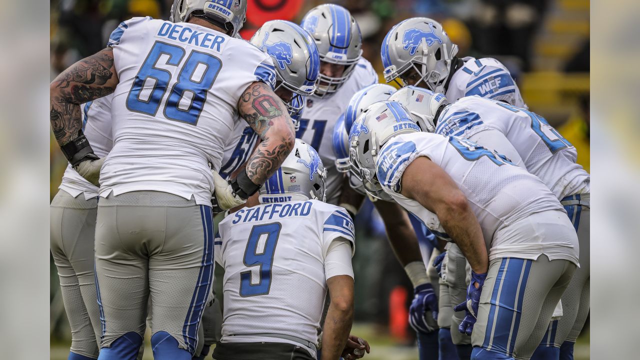 Who Is Singing the National Anthem at the Lions vs. Packers Game Tonight?