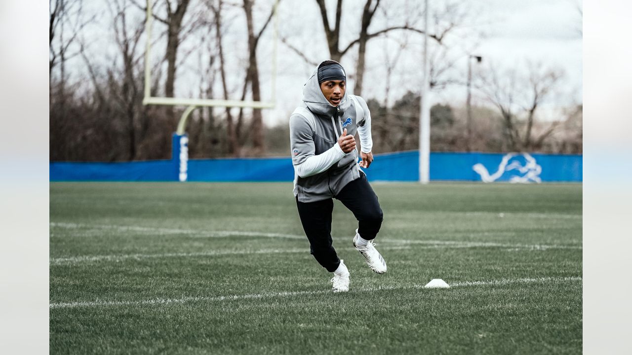 Detroit Lions to install new artificial turf at Ford Field, Allen Park  facility - CBS Detroit