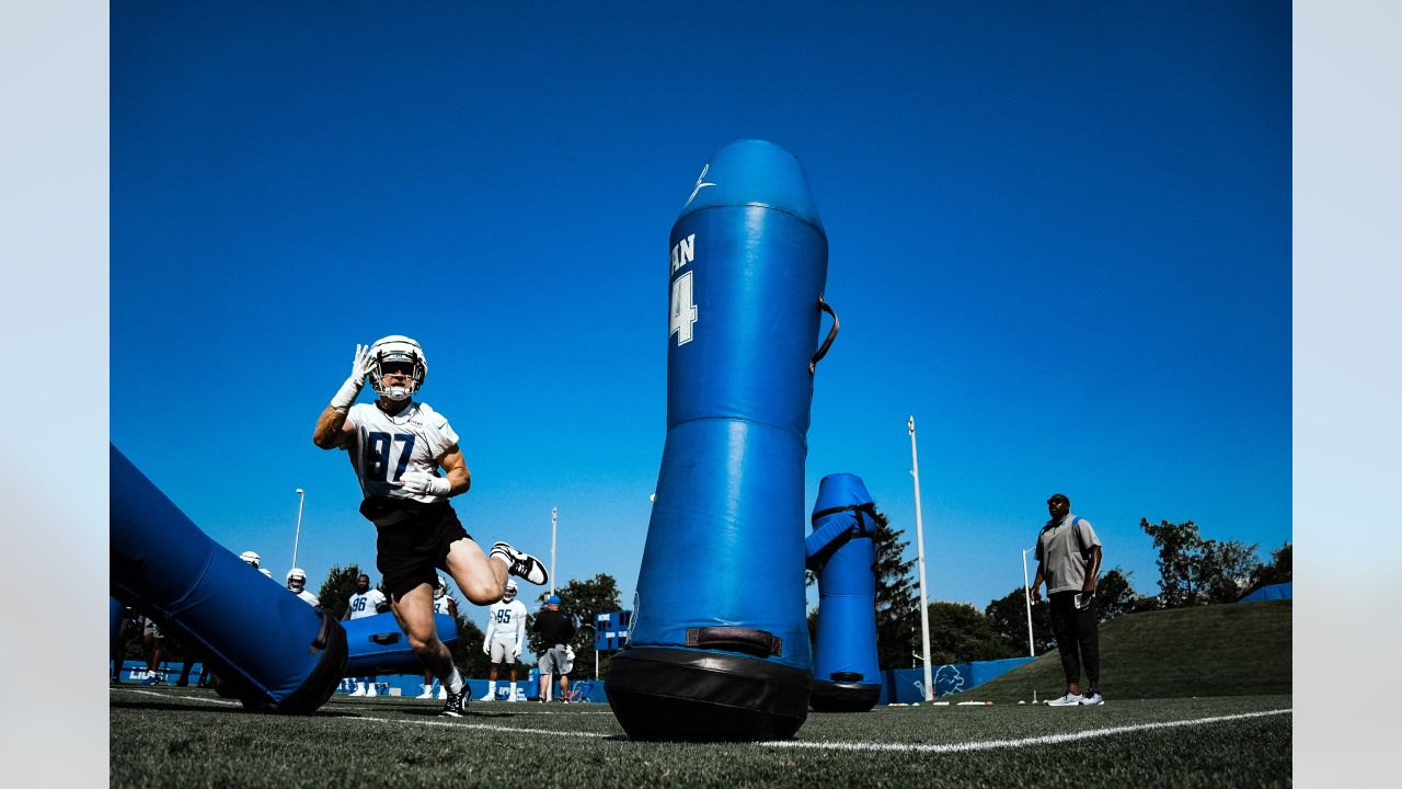 Detroit Lions WR Amon-Ra St. Brown Voted 'Biggest Sleeper' Heading into  Training Camp - Sports Illustrated USC Trojans News, Analysis and More