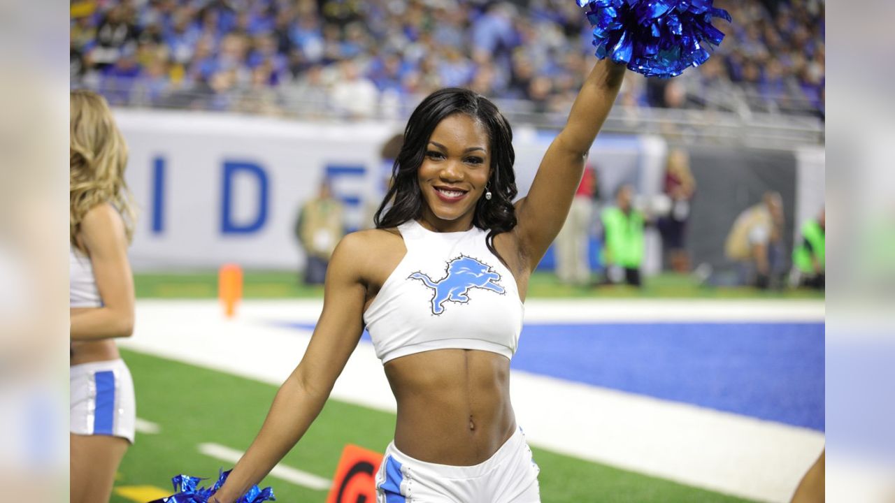 Detroit Lions Cheerleaders - Photos