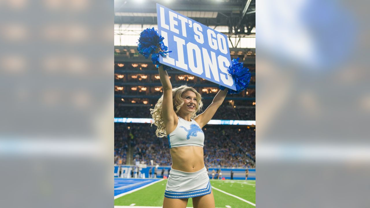 Lions vs. Vikings Week 7 cheer photos