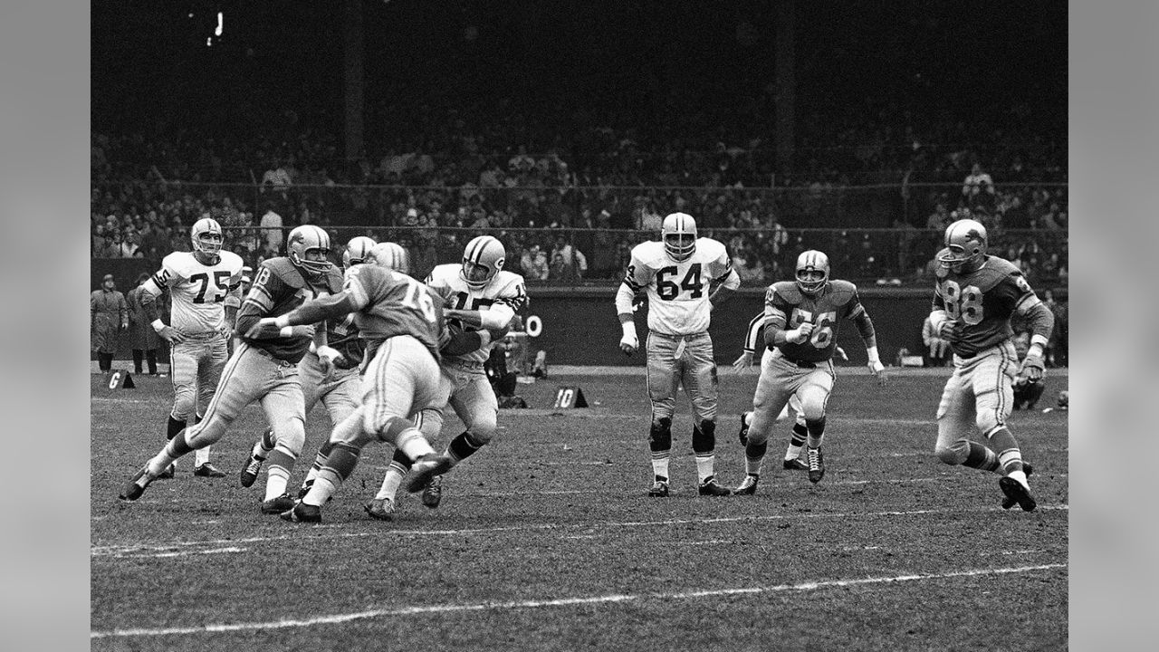 Throwback Thursday' looks back at Bears-Lions Thanksgiving match