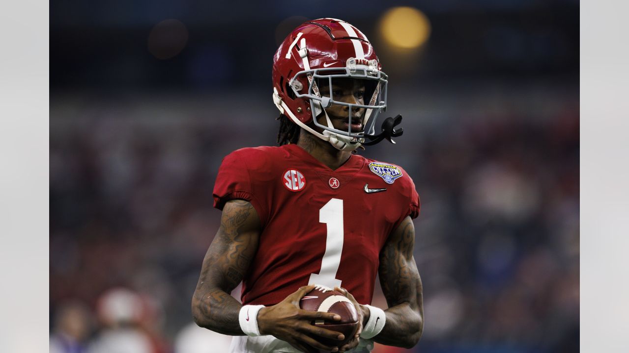 Former Alabama WR Jameson Williams drafted No. 12 overall by Detroit Lions