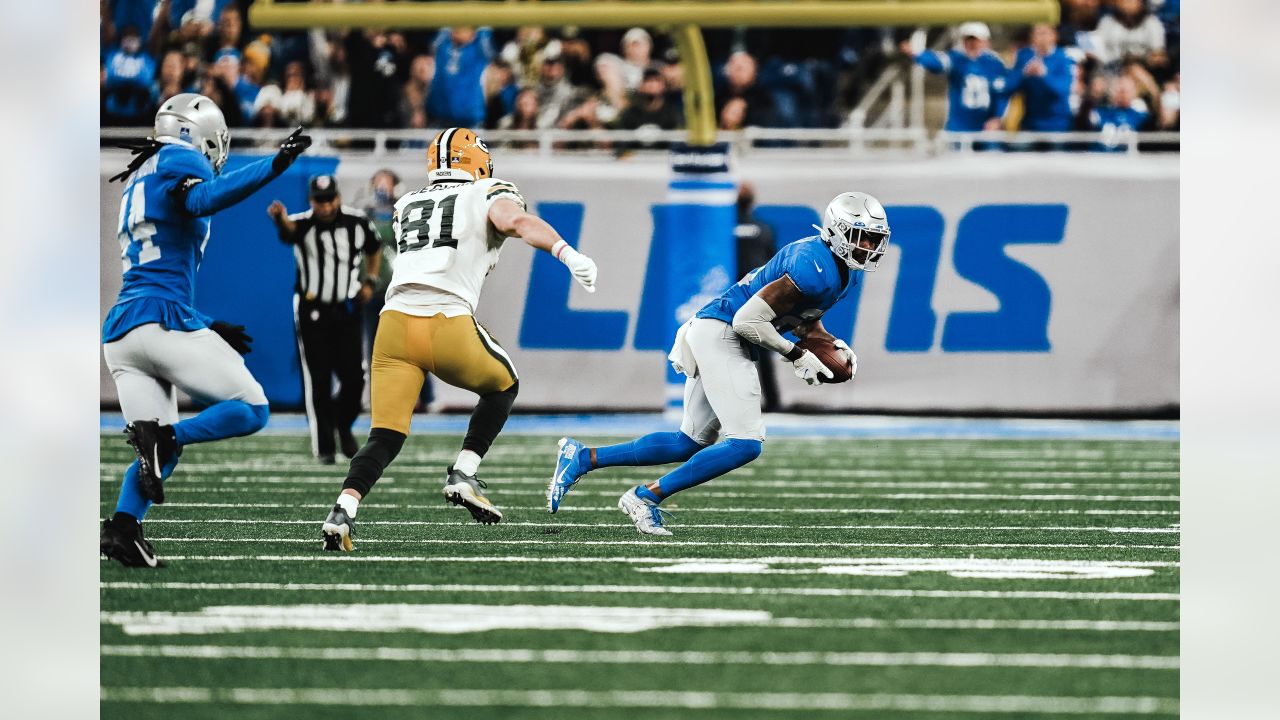 Detroit Lions safety Bennie Blades before a game against the Tampa News  Photo - Getty Images