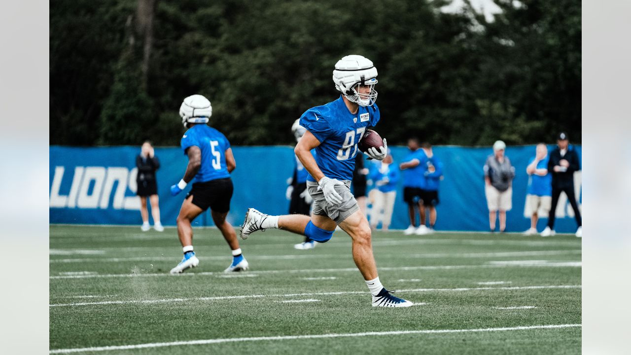 Detroit Lions defensive tackle Brodric Martin watches during an NFL  football rookie minicamp practice in Allen Park, Mich., Saturday, May 13,  2023. (AP Photo/Paul Sancya Stock Photo - Alamy