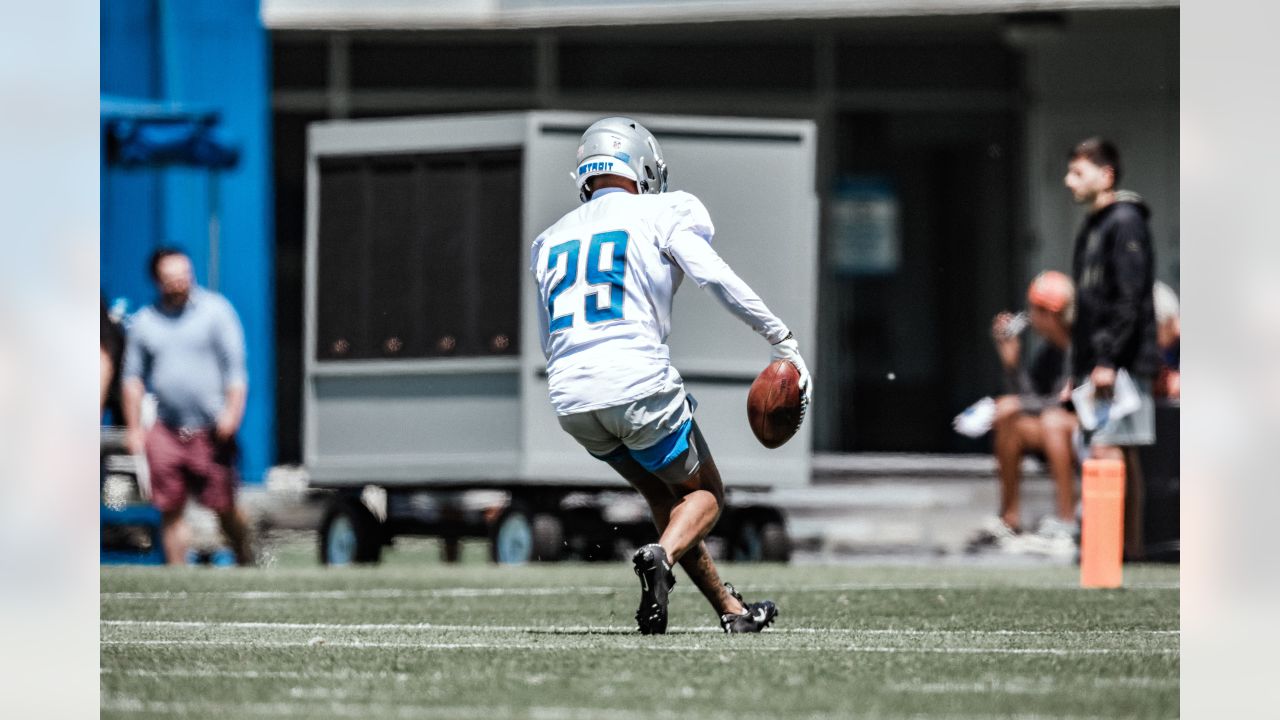 Detroit Lions rookie WR Amon-Ra St. Brown's versatility is standing out  early in OTAs