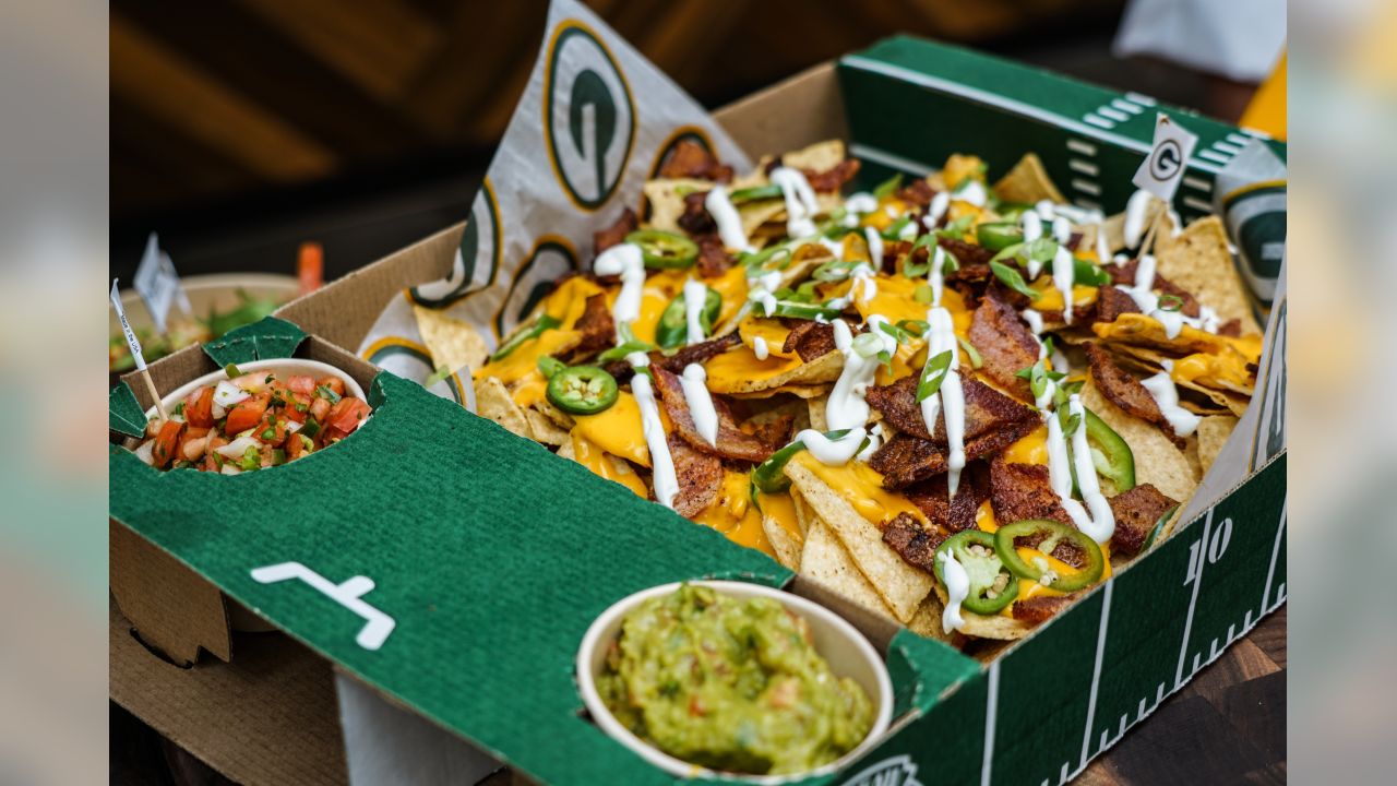 Lambeau Field brings in new bar and grab-and-go food option