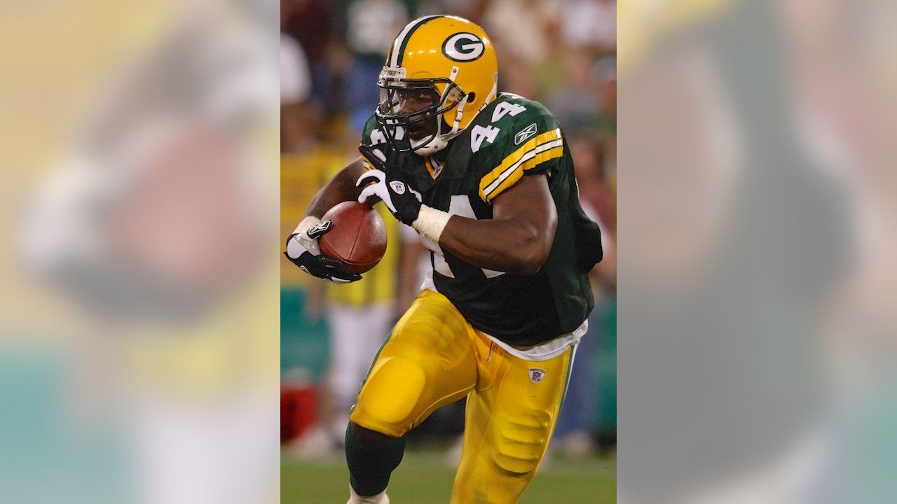 Najeh Davenport: Former Packer sues NFL