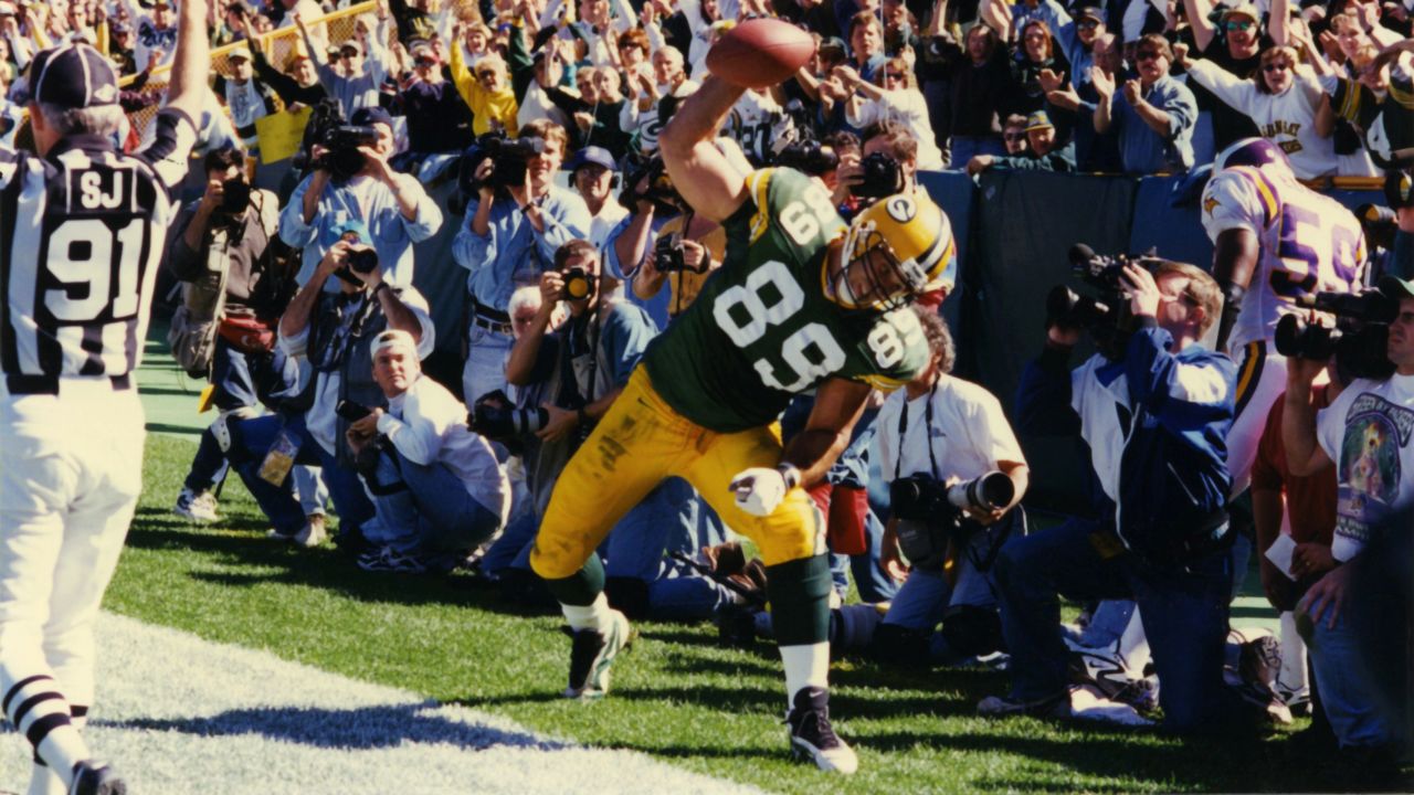 Throwback Best Photos In Packers Vikings History