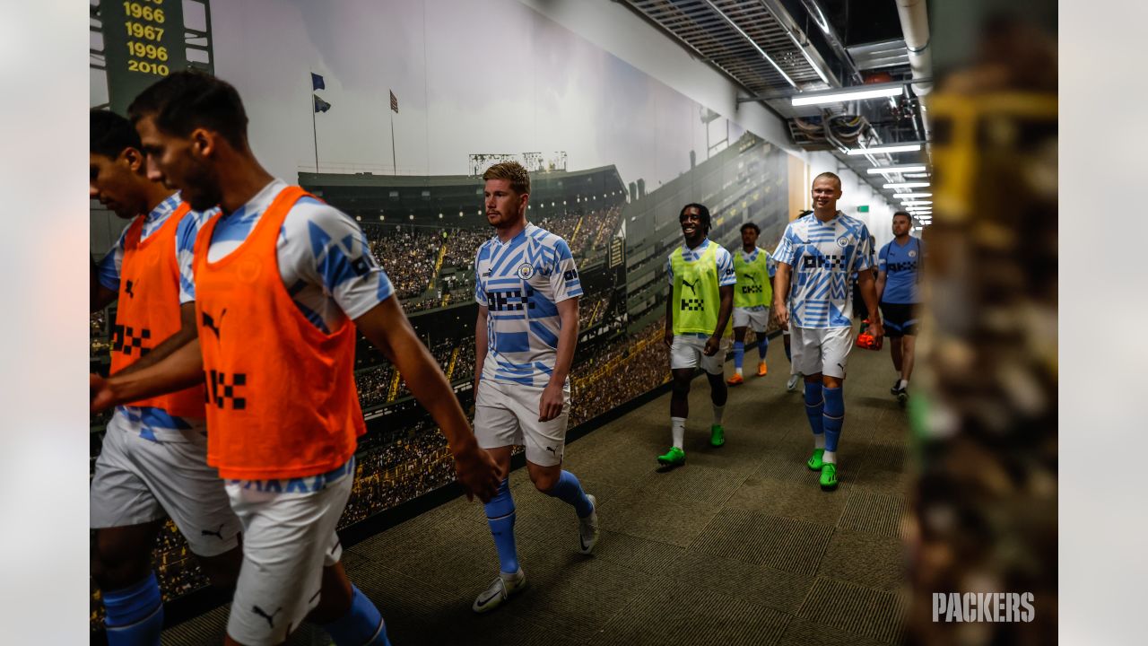 Photos: Lambeau Field hosts first-ever soccer match between FC