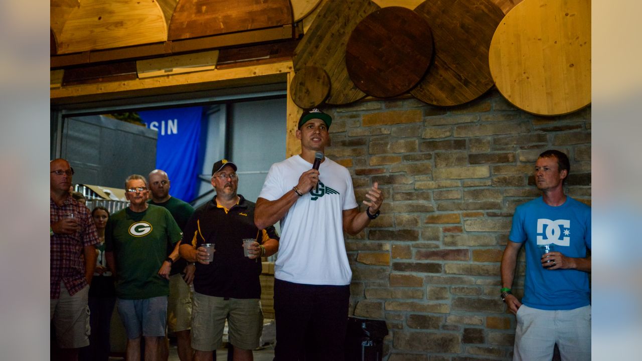 Jimmy Graham hosting cornhole charity event Sunday in Green Bay