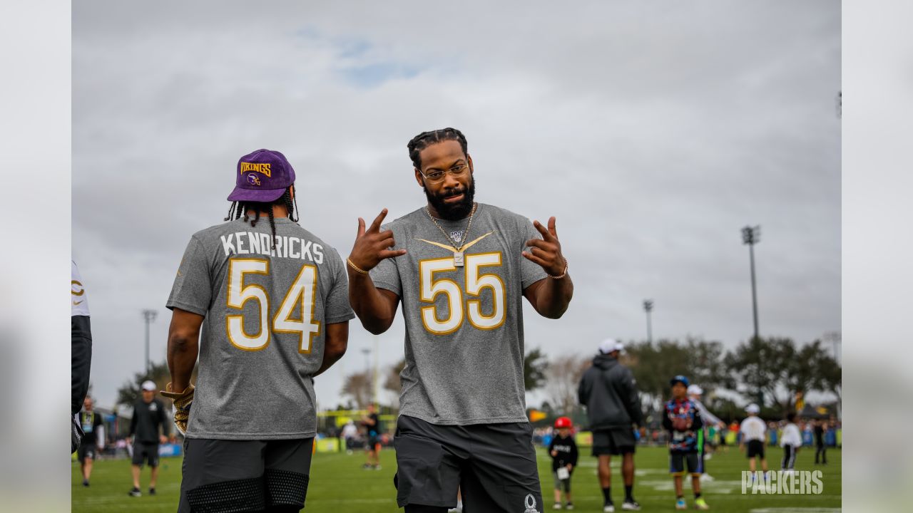 Za'Darius Smith, Davante Adams & Kenny Clark sign autographs at Pro Bowl  practice