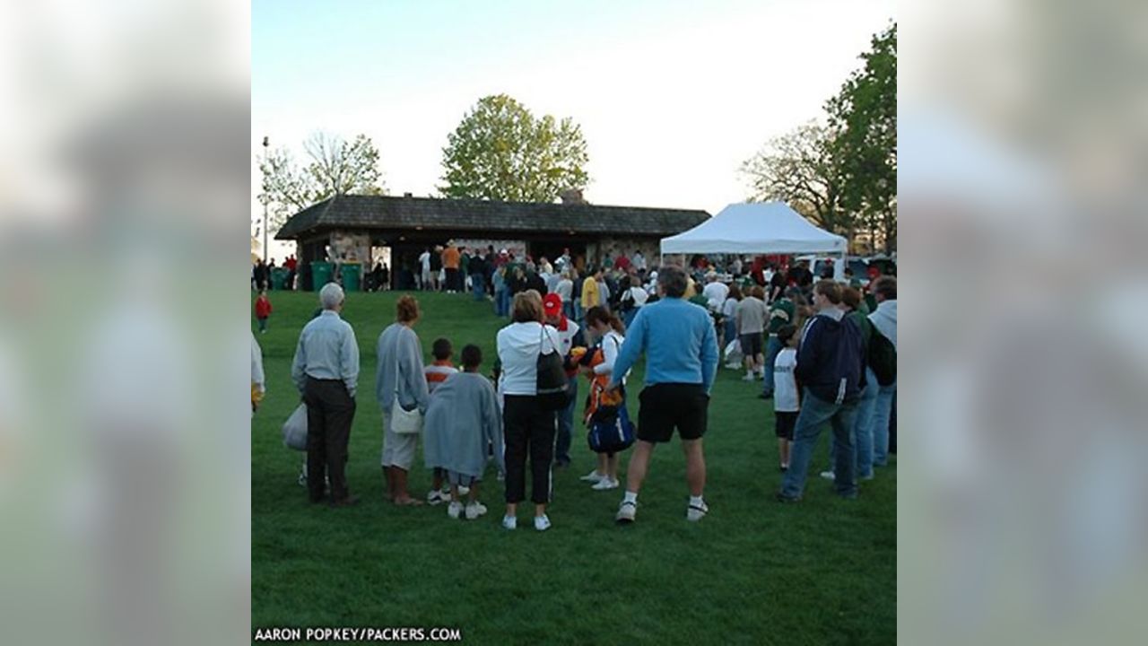 Cardinals Tailgate Party at Heritage Pavilion : Atlanta Falcons at