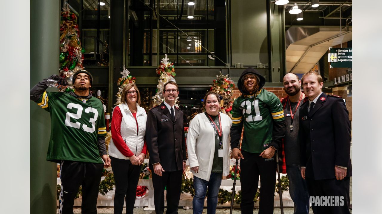 Photos: Eric Stokes, Jaire Alexander sign autographs for Salvation Army's  Red Kettle event