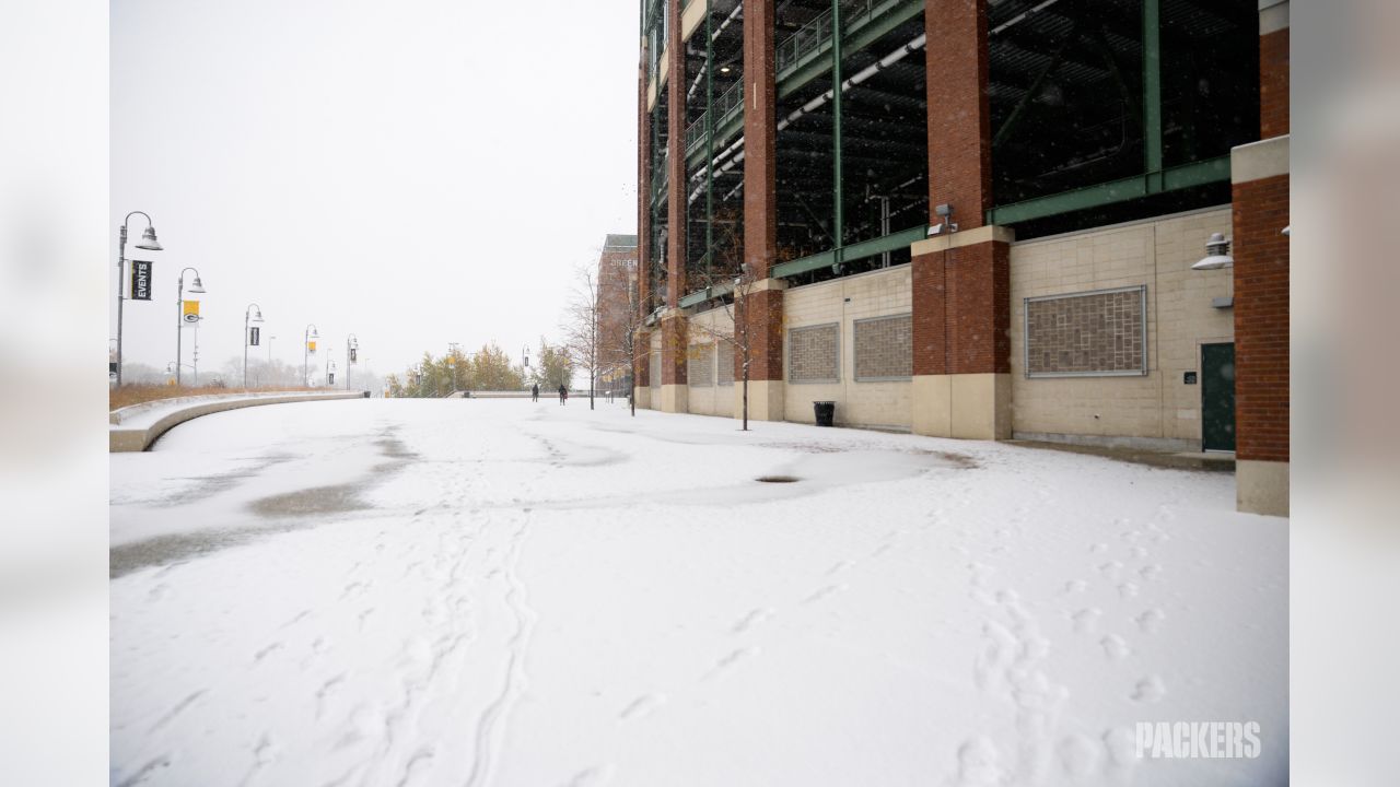 Lambeau Field Brxlz